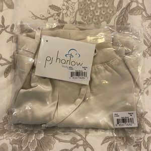 PJ Harlow Size Medium Mikel Shorts